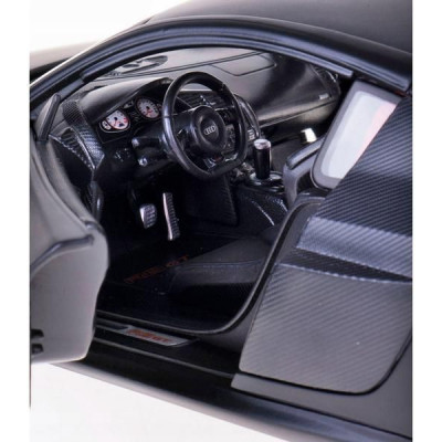 Maisto Audi R8 GT 1:18 matně černá