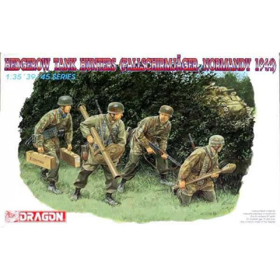 Model Kit figurky 6127 - Hedgerow Tank Hunters (Fallschirmjäger, Normandy 1944) (1:35)