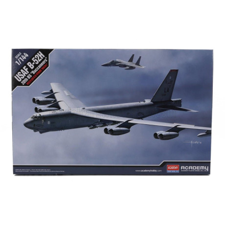ACADEMY BOEING B-52G USAF AIRPLANE 20th BS BUCCANEERS MILITARY 1952 1/144