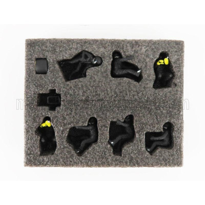 AMERICAN DIORAMA FIGURES F1  SET 2 2020 - DIORAMA PIT-STOP SET 7 X MECCANICI - MECHANICS - WITH DECALS - BLACK GREEN 1/43