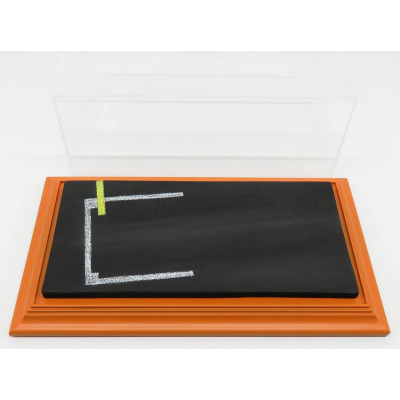 ATLANTIC VETRINA DISPLAY BOX DIORAMA BASE GRIGLIA DI PARTENZA - STARTING GRID BASE - Lungh.LENGHT cm 32.5 X Largh.WIDTH cm 16.5