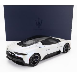 BBR MODELS MASERATI MC20 GLOSS BLACK ROOF 2020 - BIANCO AUDACE - WHITE 1/18