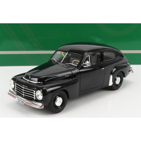 CULT SCALE MODELS VOLVO PV444 1947 - BLACK 1/18