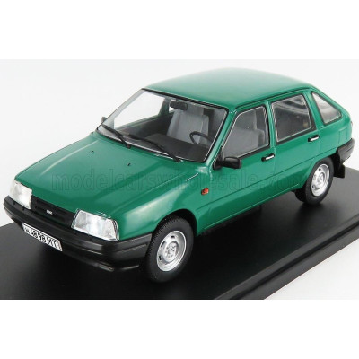 EDICOLA IZH 2126 ORBITA 1990 - DAMAGE BLISTER BOX - GREEN 1/24