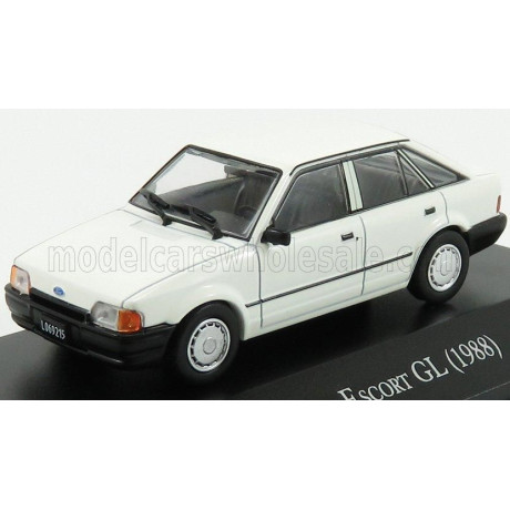 EDICOLA FORD ENGLAND ESCORT GL 1988 - WHITE 1/43