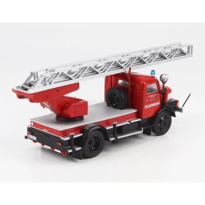 EDICOLA IFA S4000 DL25 TRUCK SCALA FEUERWEHR EST GERMANIA 1965 - RED SILVER 1/43