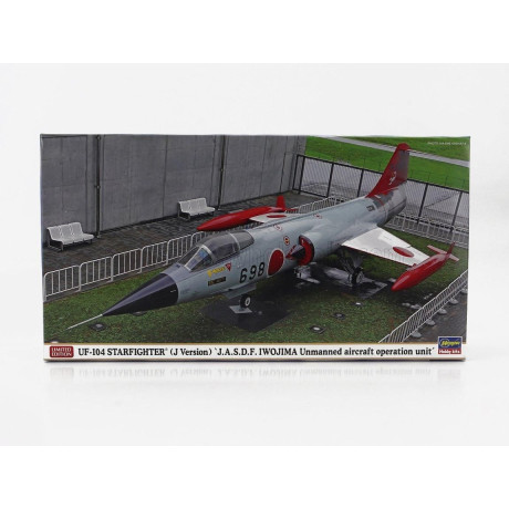 HASEGAWA LOCKHEED MARTIN UF-104G STARFIGHTER MILITARY AIRPLANE 1954 1/48