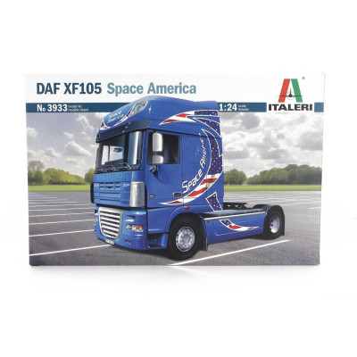 ITALERI DAF XF105 510 SPACE AMERICA TRACTOR TRUCK 2-ASSI 2011 1/24