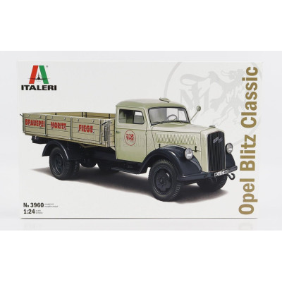 ITALERI OPEL BLITZ CLASSIC 1.75T TRUCK 1952 1/24