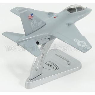 ITALERI AERMACCHI T-100 AEREO DA ADDESTRAMENTO AIRPLANE 2004 - USAF - UNITED STATES ARMY AIR FORCE - LIGHT GREY 1/100