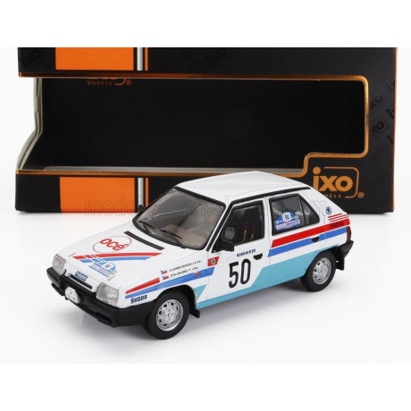 IXO MODELS ŠKODA FAVORIT 136L N 50 RALLY BOHEMIA 1983 VLADIMIR BERGER - OTTO JAKUBEC - WHITE LIGHT BLUE 1/43