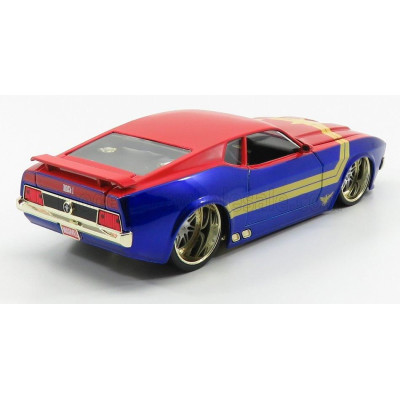 JADA FORD USA MUSTANG MACH I 1973 WITH CAPTAIN MARVEL FIGURE - RED BLUE YELLOW 1/24