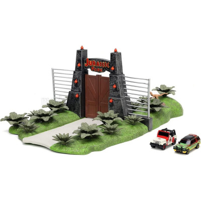 JADA ACCESSORIES DIORAMA - SET JURASSIC PARK WITH FORD USA EXPLORER JURASSIC PARK 1995 - JEEP WRANGLER RUBICON OPEN 1999 - VARIO