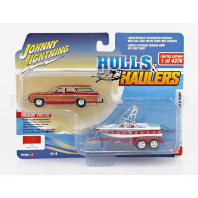 JOHNNY LIGHTNING CHEVROLET CAPRICE WITH TRAILER AND BOAT 1973 - RED WOOD 1/64