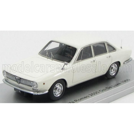 KESS MODEL ALFA ROMEO OSI 2600 DE LUXE 1965 - WHITE 1/43