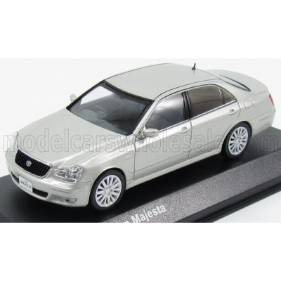 KYOSHO TOYOTA CROWN MAJESTA 2009 - PREMIUM SILVER 1/43