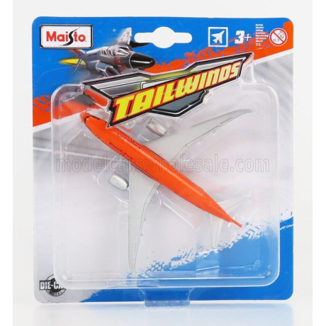 MAISTO BOEING 777-200 FAST JETL AIRPLANE - ORANGE SILVER 1/100