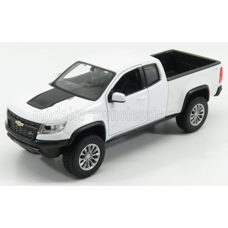 MAISTO CHEVROLET COLORADO ZR2 PICK-UP 2017 - WHITE BLACK 1/27