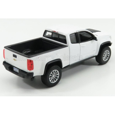 MAISTO CHEVROLET COLORADO ZR2 PICK-UP 2017 - WHITE BLACK 1/27