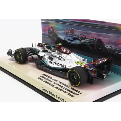 MINICHAMPS MERCEDES GP F1 W13E TEAM MERCEDES-AMG PETRONAS F1 N 44 6th MIAMI GP 2022 LEWIS HAMILTON - SILVER GREEN 1/43