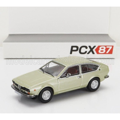 PREMIUM CLASSIXXS ALFA ROMEO ALFETTA GT 1974 - VERY LIGHT GREEN MET 1/87