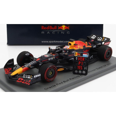 SPARK MODEL RED BULL F1  RB18 TEAM ORACLE RED BULL RACING N 1 WINNER DUTCH GP WORLD CHAMPION 2022 - 30th VICTORY MAX VERSTAPPEN