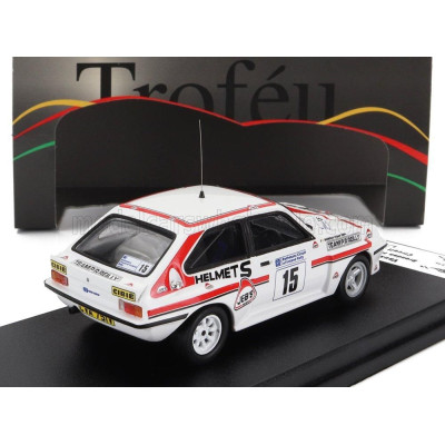 TROFEU VAUXHALL CHEVETTE HSR N 15 CIRCUIT OF IRELAND 1983 B.FAGAN - K.JOHNSTON - WHITE RED 1/43