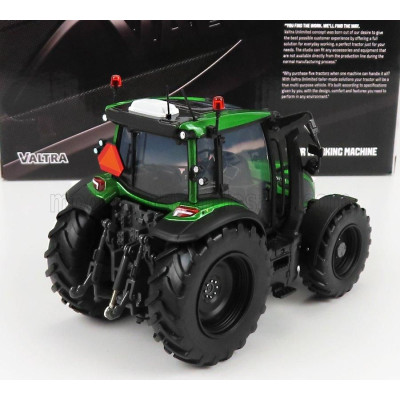 UNIVERSAL HOBBIES VALTRA G135 TRACTOR 2017 - GREEN MET BLACK 1/32