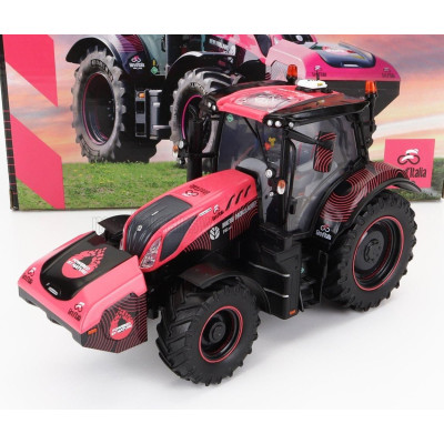UNIVERSAL HOBBIES NEW HOLLAND T6.180 TRACTOR METHANE POWER 2022 - GIRO D'ITALIA LIVERY - PINK BLACK 1/32