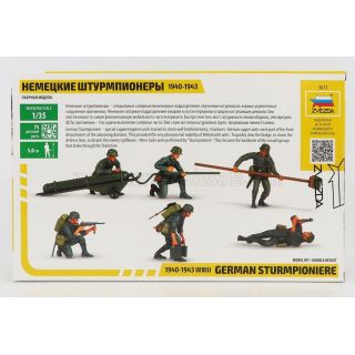 ZVEZDA FIGURES GERMAN SOLDIERS STURMPIONIERE 1940 -  1/35