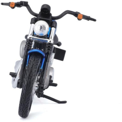 Maisto Harley-Davidson XL 1200N Nightster 2012 1:18