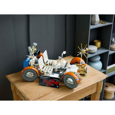 LEGO Technic - Lunární průzkumné vozidlo NASA Apollo - LRV