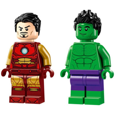 LEGO Marvel - Iron Man s motorkou a Hulk