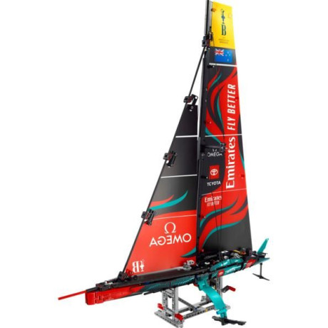 LEGO Technic - Jachta Emirates Team New Zealand AC75