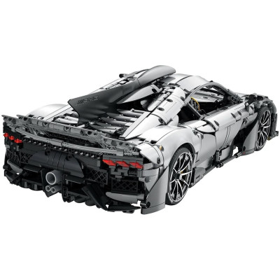 AMG One - stavebnice z kostek