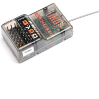 Spektrum AR631+ hatcsatornás vevő AS3X/SAFE funkciókkal és telemetriával, DSM2 és DSMX moduláció támogatással. Integrált 3 tengelyes MEMS giroszkóp exkluzív repüléskorrekciós szoftverrel. Programozás közvetlenül a Spektrum adóról a Forward programozással. Programozó gomb.