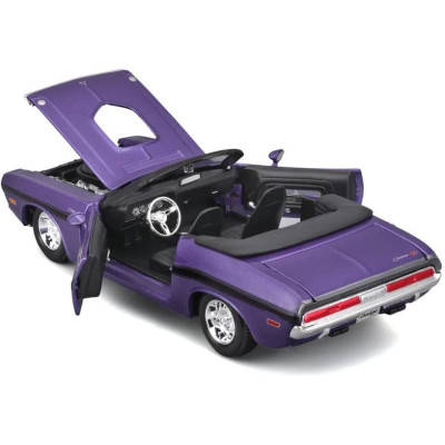 Maisto Dodge Challenger R/T Convertible 1970 1:24 fialová metalíza