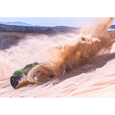 Traxxas Mini Maxx 1:12 BL-2s RTR zelený