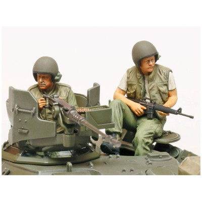Tamiya 35365 M551 Sheridan Vietnam War 1:35