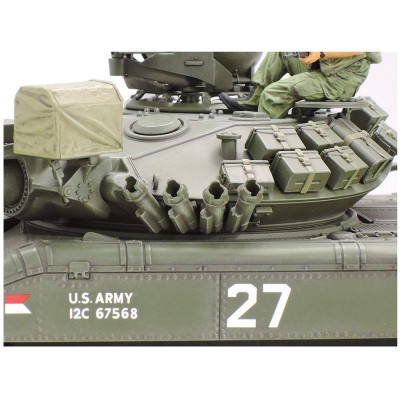Tamiya 35365 M551 Sheridan Vietnam War 1:35