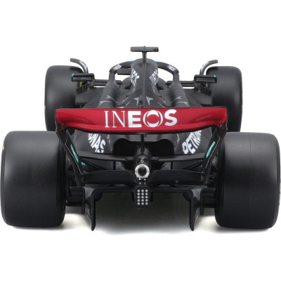 Bburago Mercedes-AMG Petronas W14 E 1:18 NO63 Russel