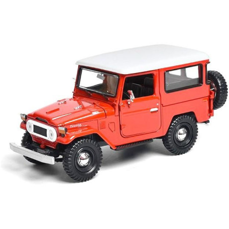 Maisto Toyota Land Cruiser FJ40 1960 1:36 oranžová