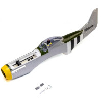 Az E-flite P-51D 1.0m repülőgép távirányítású modelljének alkatrésze: törzs.