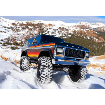 Traxxas TRX-4 Ford Bronco 1979 1:10 RTR červené