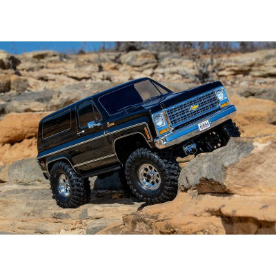Traxxas TRX-4 Chevrolet K5 Blazer 1979 1:10 RTR červená