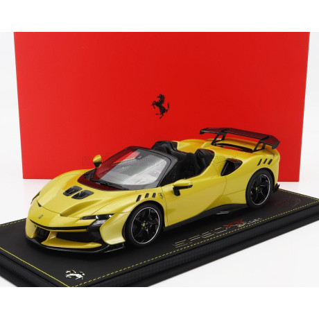BBR MODELS FERRARI SF90 XX STRADALE SPIDER 2024 - CON VETRINA - WITH SHOWCASE - GIALLO MONTECARLO - YELLOW MET BLACK 1/18