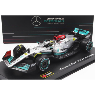 BURAGO MERCEDES GP F1 W13E TEAM MERCEDES-AMG PETRONAS F1 N 44 SEASON 2022 LEWIS HAMILTON - WITH HELMET AND PLASTIC SHOWCASE - SI