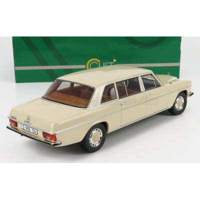 CULT SCALE MODELS MERCEDES BENZ 230 (W114) LANG LIMOUSINE LHD 1970 - WHITE 1/18