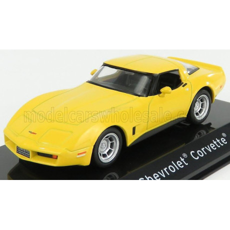EDICOLA CHEVROLET CORVETTE 1980 - CON VETRINA - WITH SHOWCASE - YELLOW 1/43