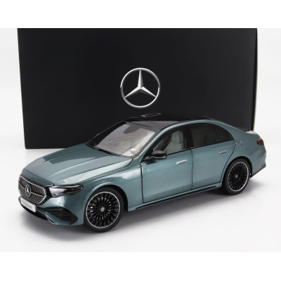 I SCALE MERCEDES BENZ E-CLASS (W214) AMG LINE 2024 - VERY LIGHT GREEN MET 1/18